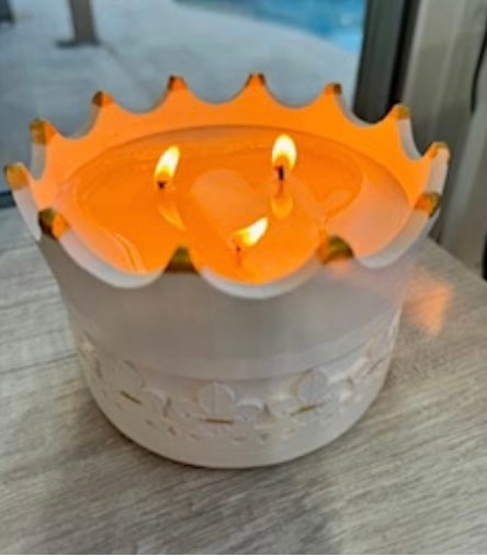 Crown Candle Audubon in Autumn Scent *due to delicate nature of this product shipping is not offered. Pick up is only offered.