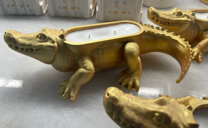 Alligator Candle * Bayou Amber Scent* due to delicate nature of this product shipping is not offered. Pick up is only offered.