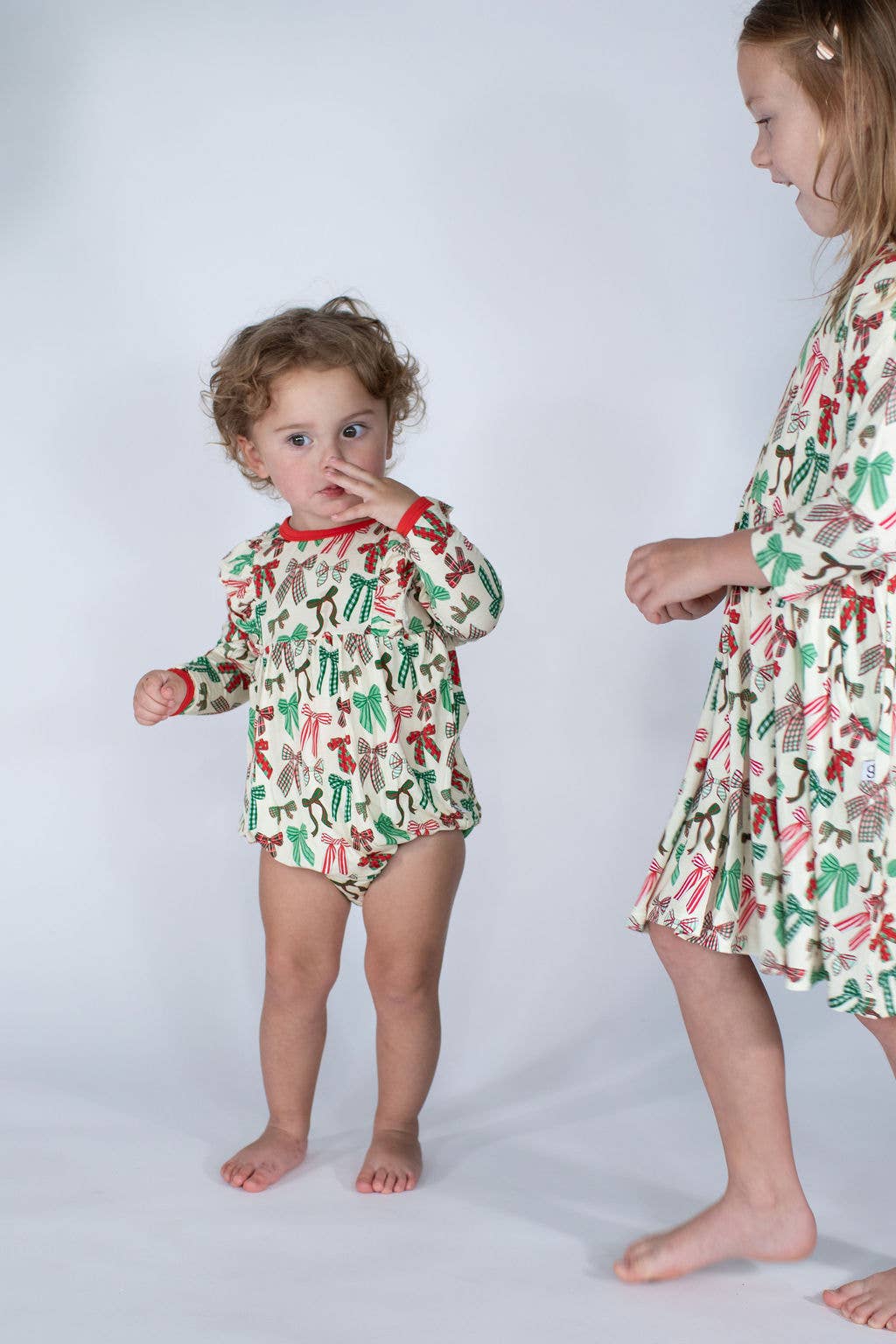 Holiday Bows Bamboo  Bubble