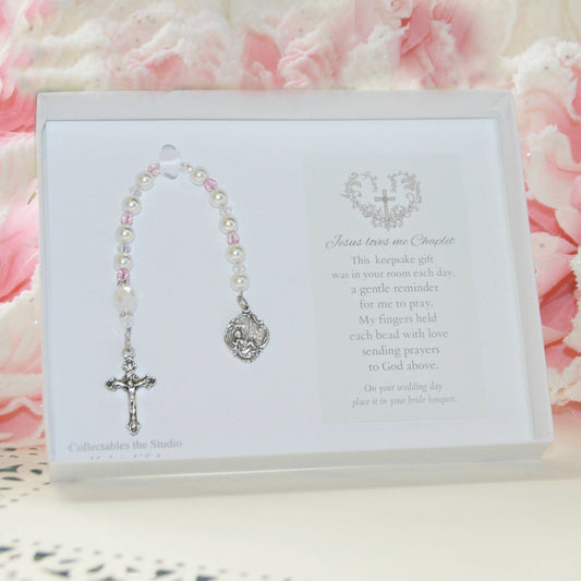 Chaplet Keepsake Jesus loves Me for Baby Girl