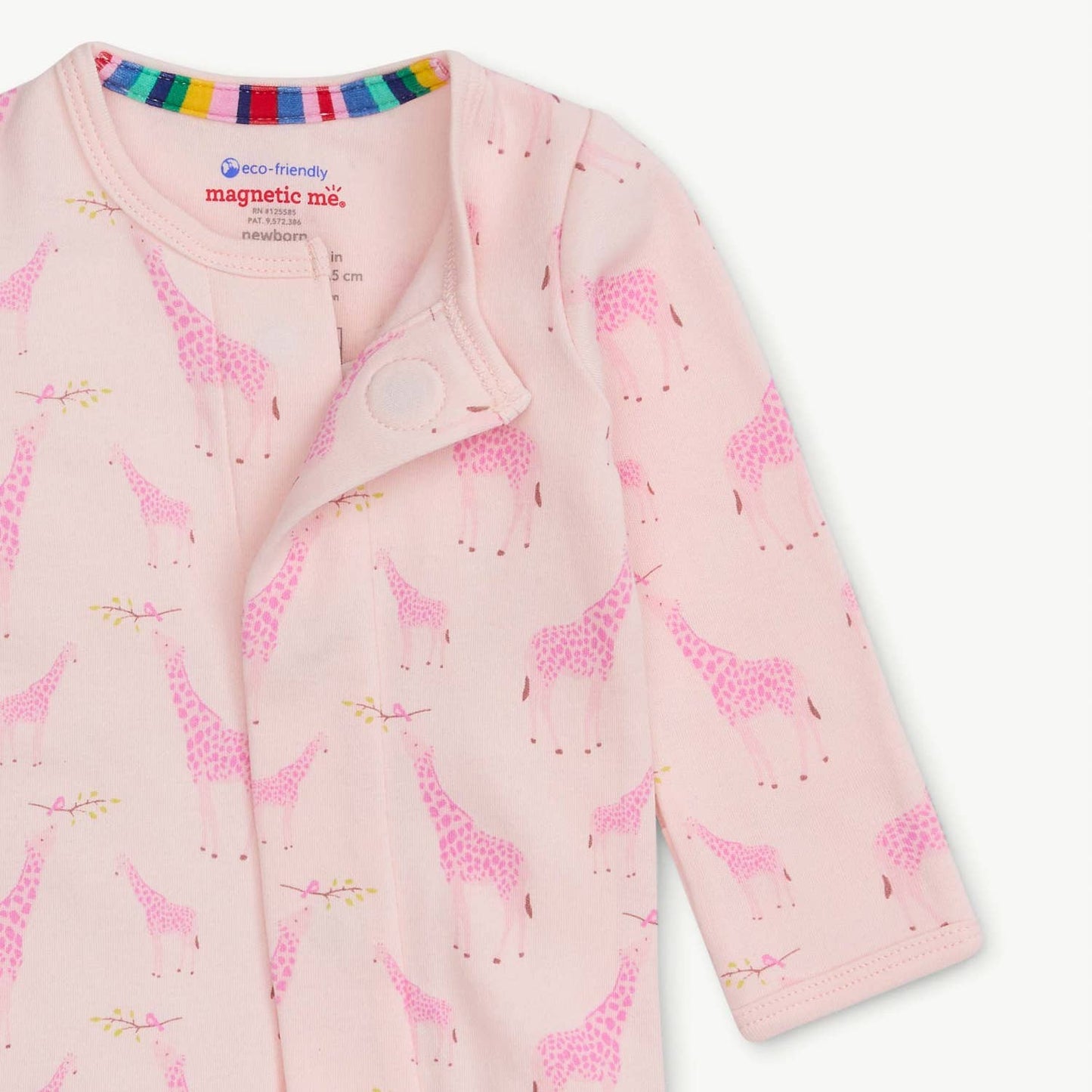 PINK JOLIE GIRAFFE ORGANIC COTTON MAGNETIC FOOTIE
