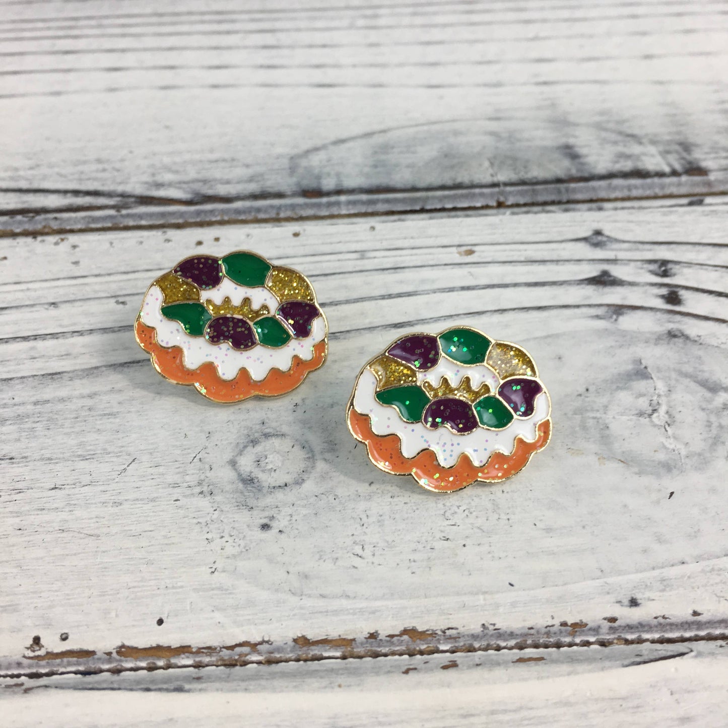 Glitter king cake post earrings