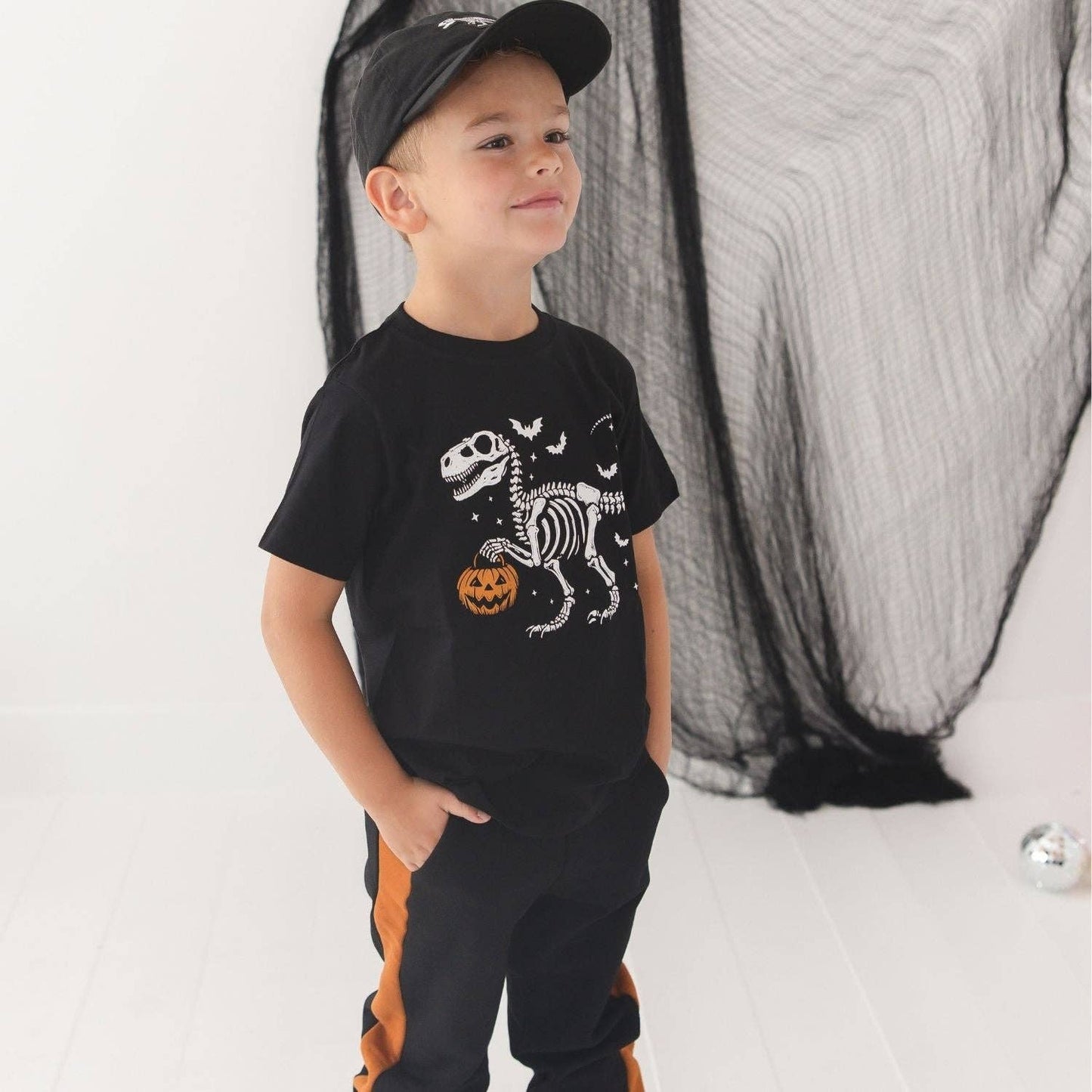 Dinosaur Skeleton Halloween Short Sleeve T-Shirt