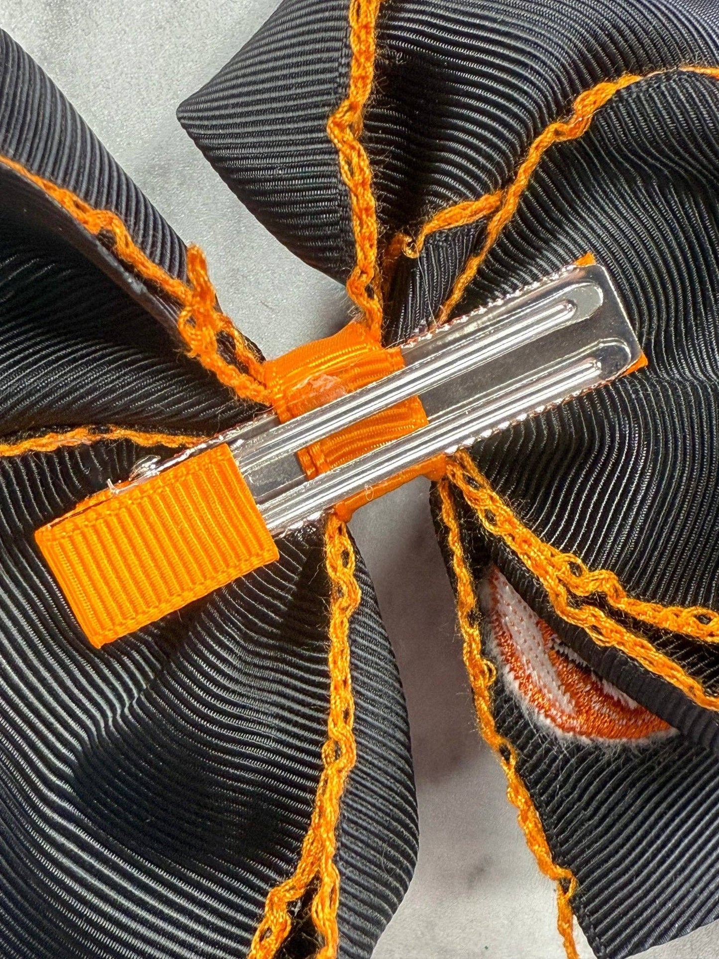 Jack-o-Lantern Embroidered Moonstitch Hair Bow | Clip