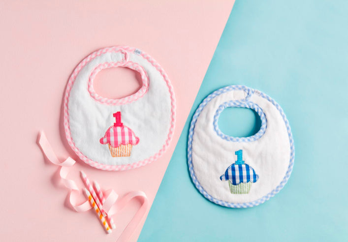 Musical Birthday Bibs