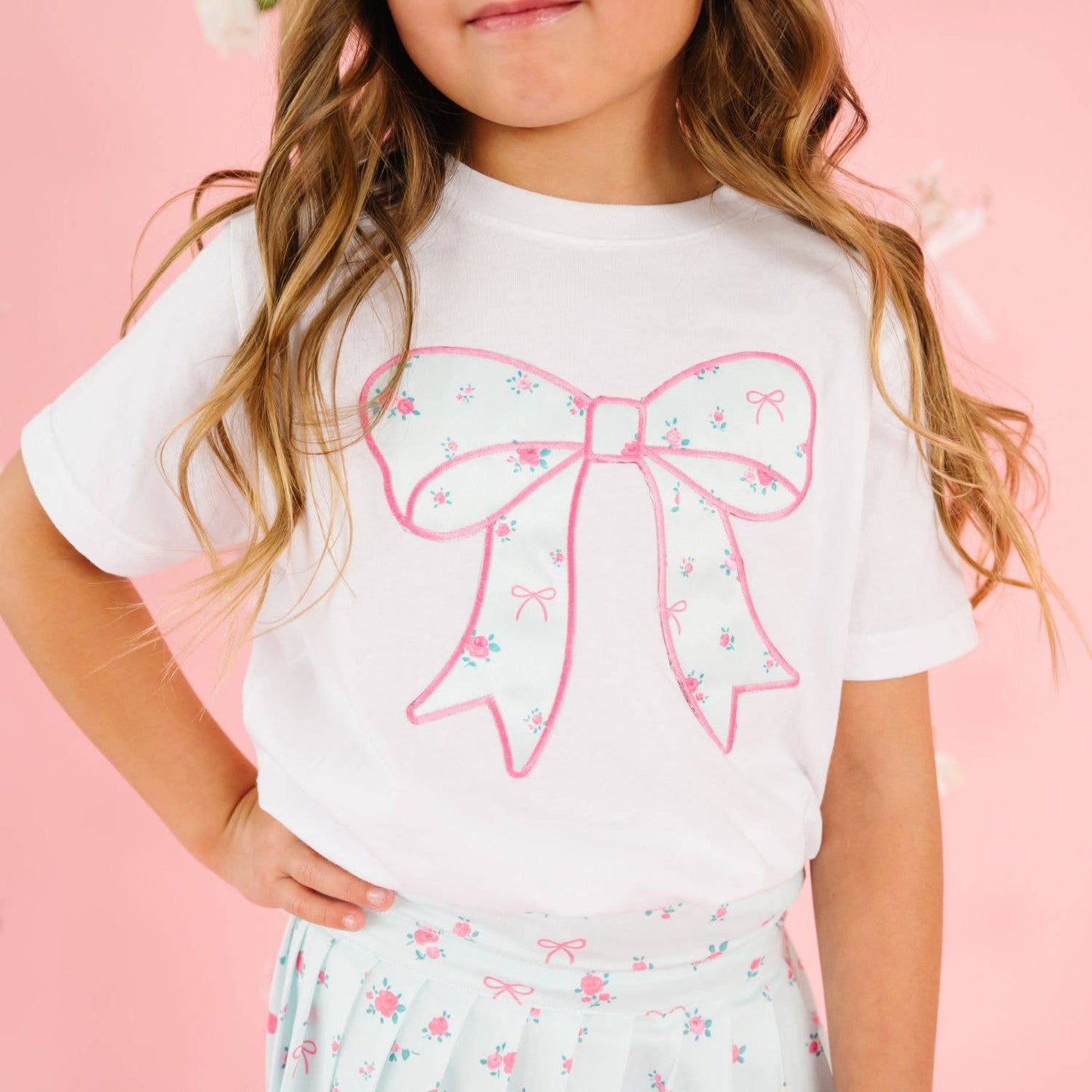Sky Blue Floral Bow Patch Short Sleeve T-Shirt