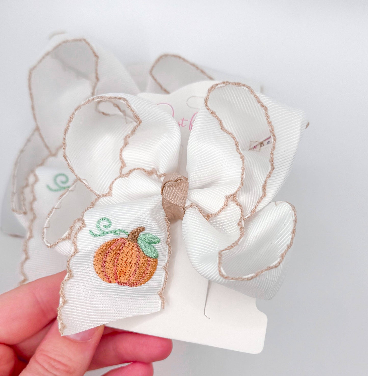 Heirloom Pumpkin Embroidered Bows: 4 inch