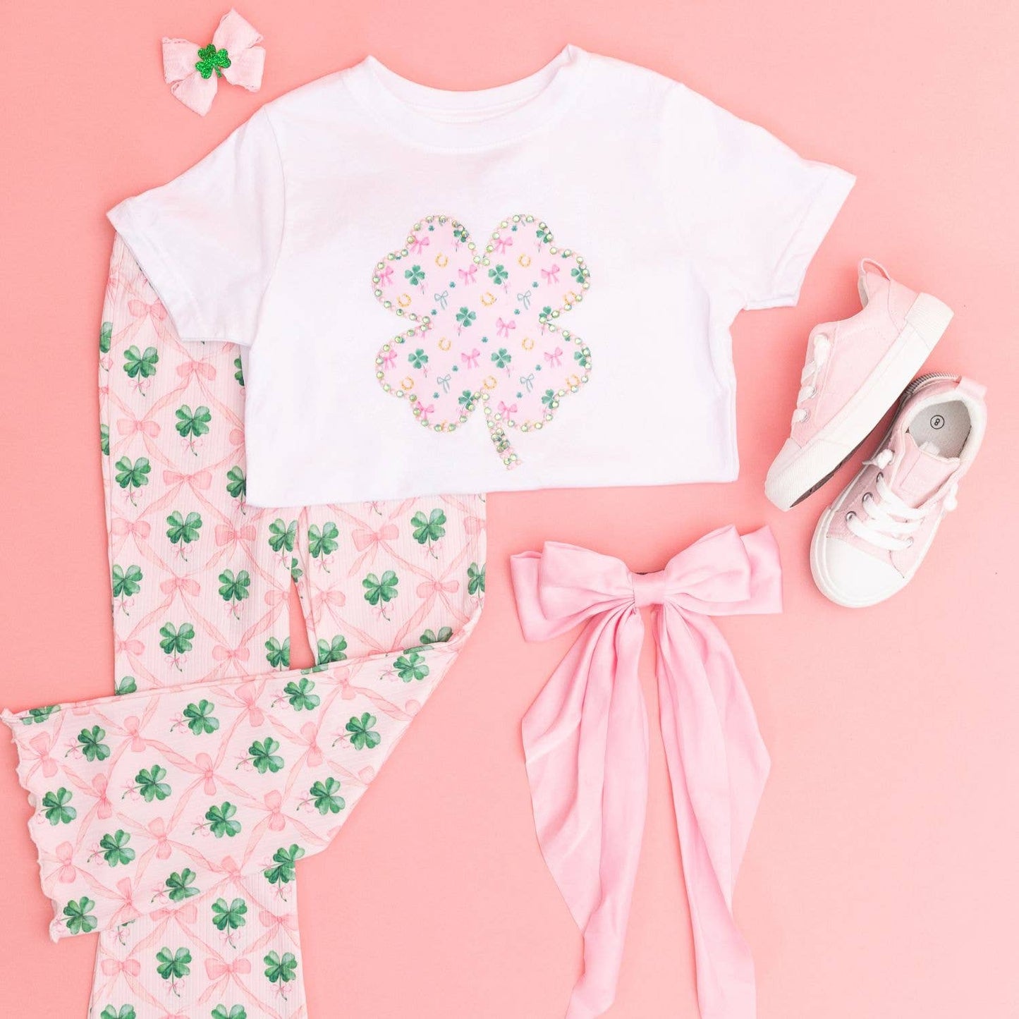 Ditsy Shamrock Patch St. Patrick's Day Short Sleeve T-Shirt