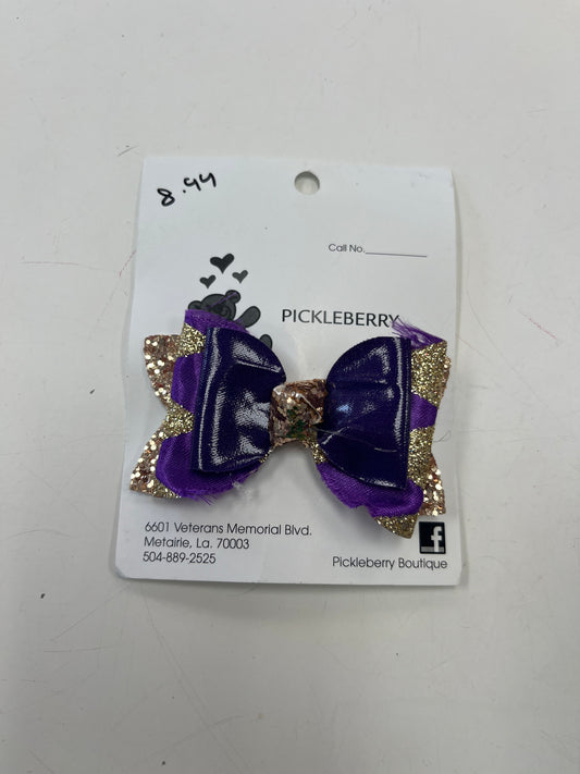 Decorative Mardi Gras clip bow