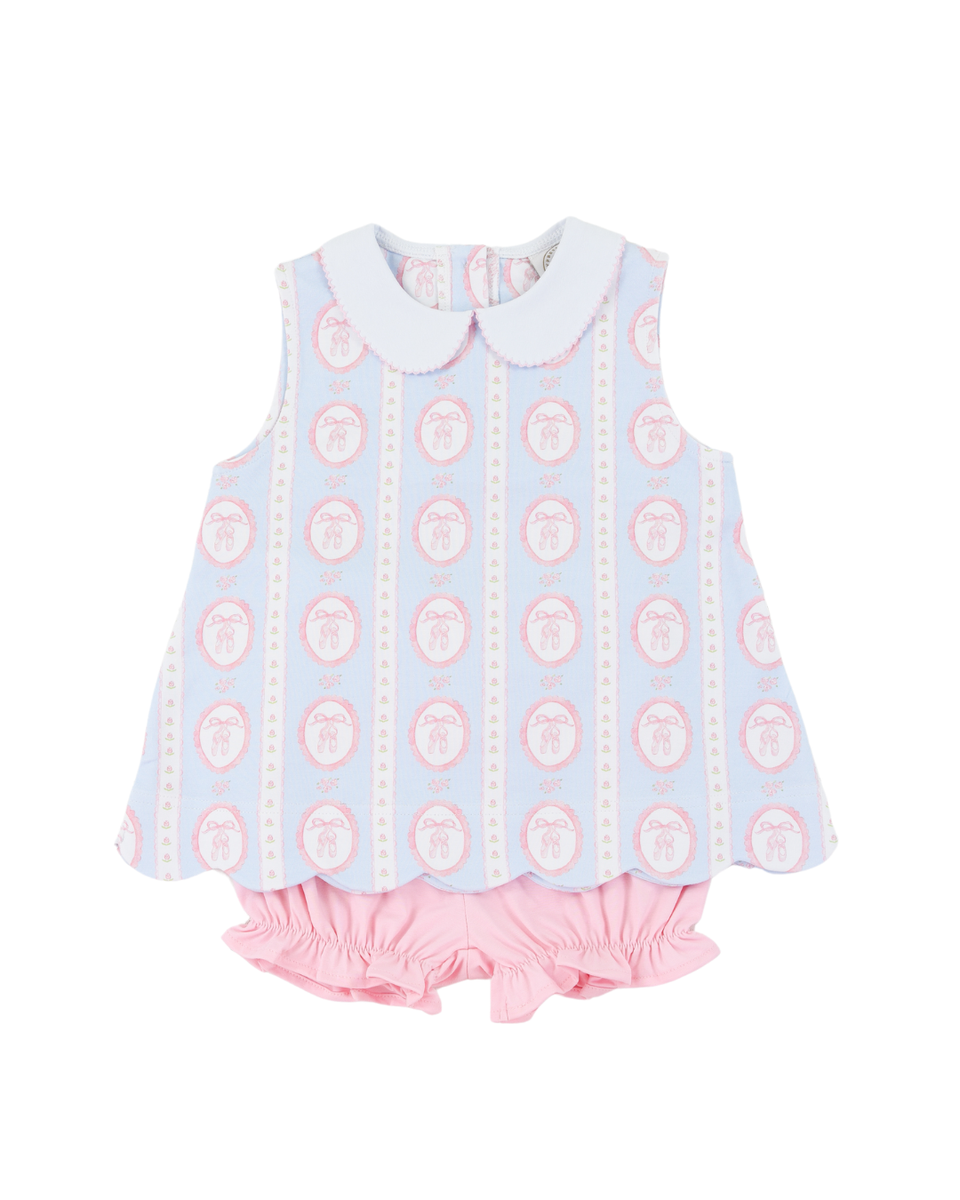 To the Point Charlotte Scalloped Set