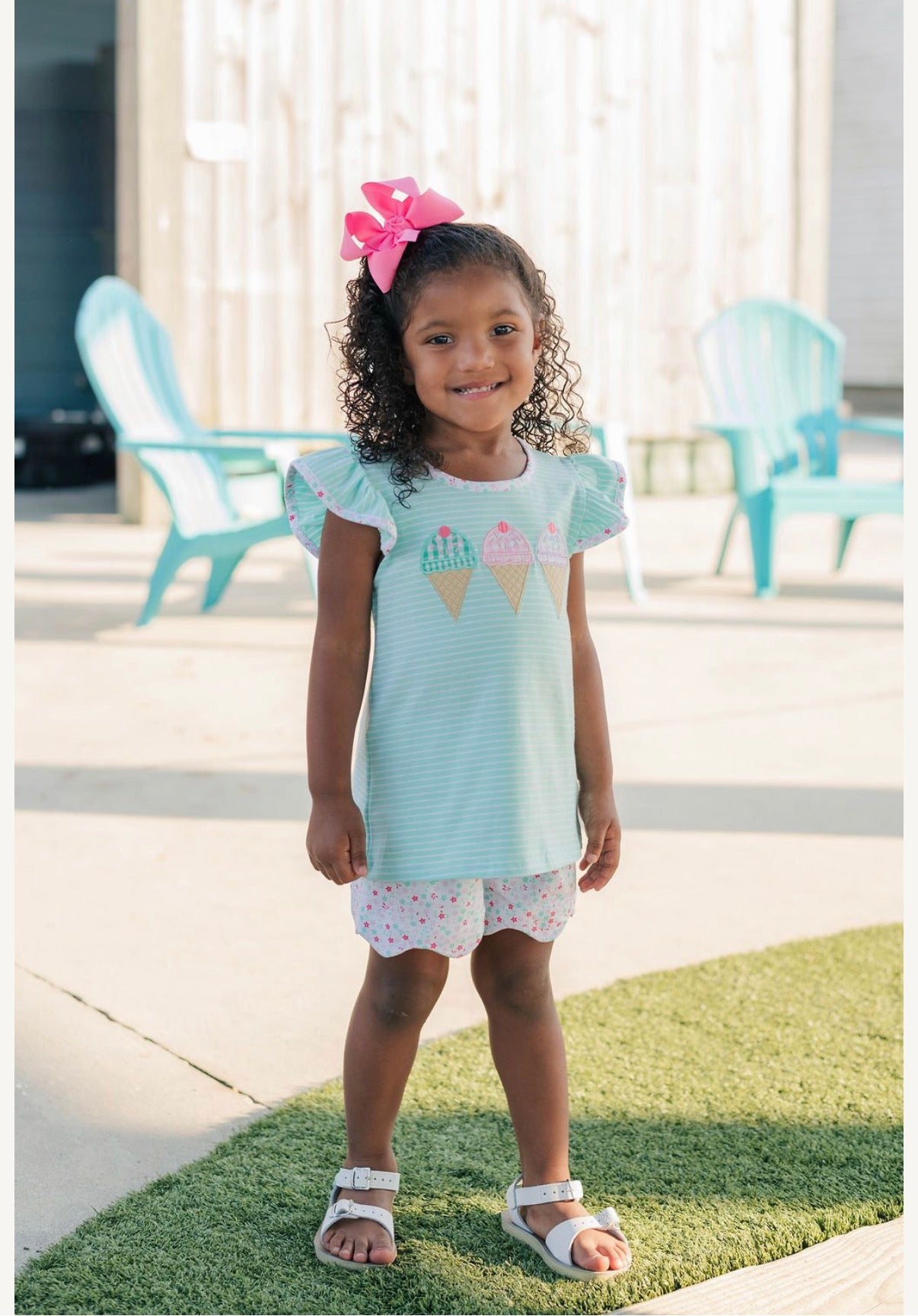 Triple Scoop Flutter Short Set