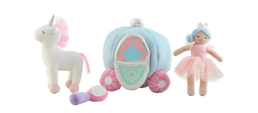 Princess carriage plush toy