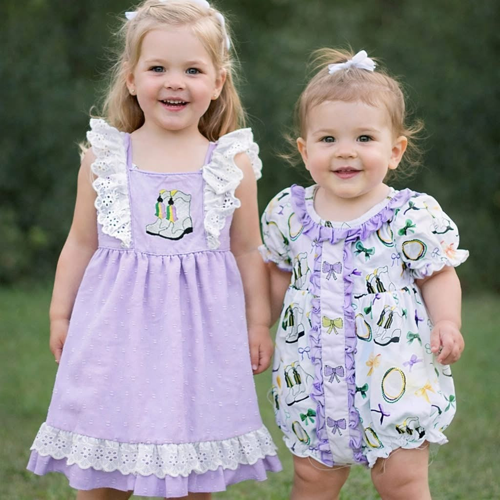 Boots & Bows Bubble