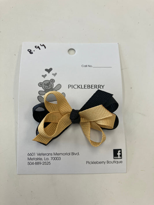 Black and gold bow