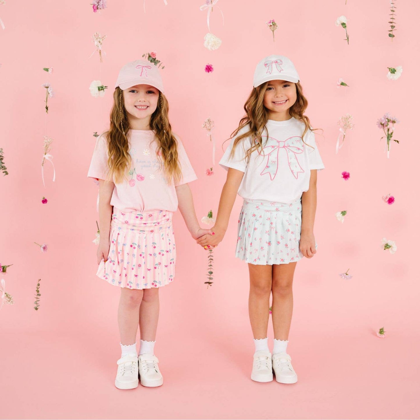 Sky Blue Floral Bow Patch Short Sleeve T-Shirt